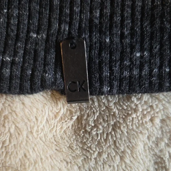 Calvin Klein Men's Dark Gray V-Neck Sweater - Picture 5 of 7